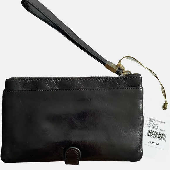 ❌SOLD❌ NWT Hobo Roam Leather Wristlet Bag - Picture 2 of 8